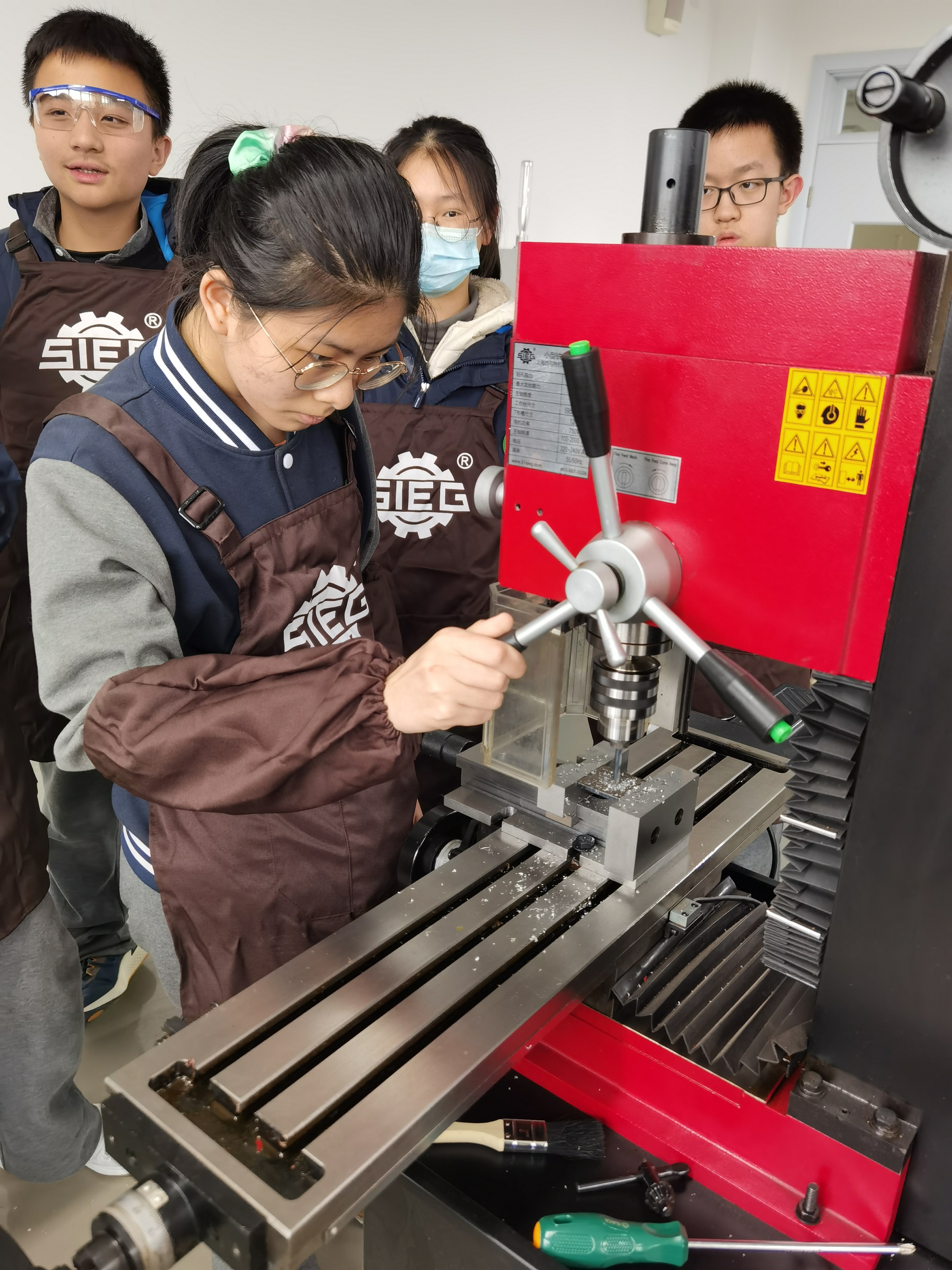 實(shí)驗(yàn)室機(jī)床